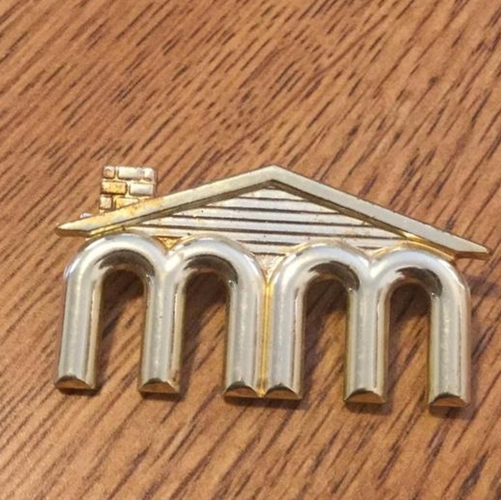 Realtor house pin